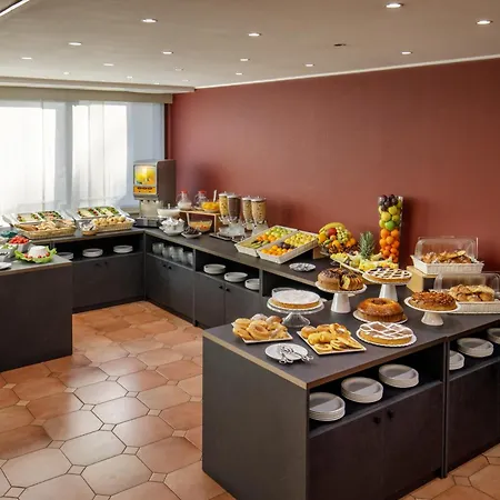 Hotell Marc'aurelio 4*