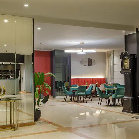 Marc'aurelio 4* Rome